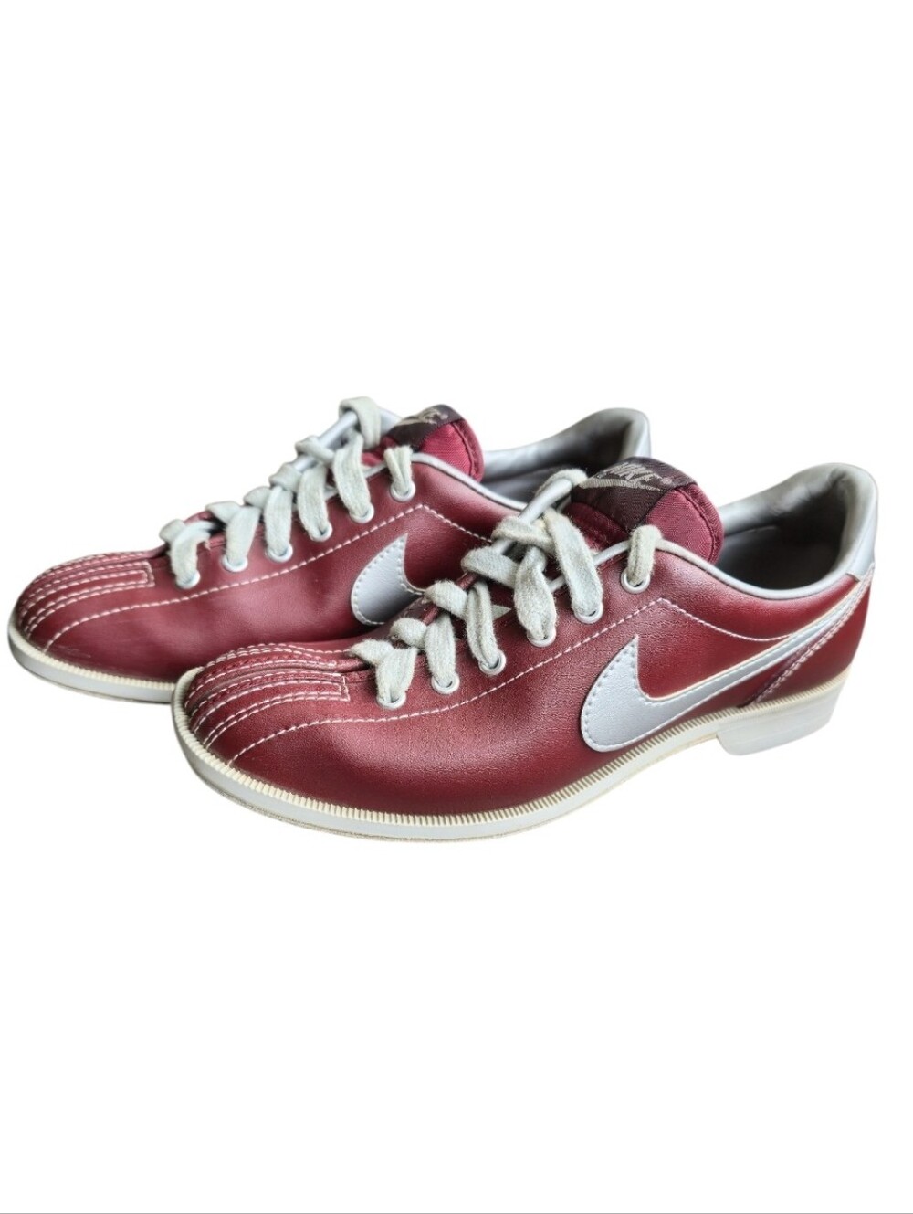 Vintage Nike Maroon & Silver Low Top Bowling Sneakers